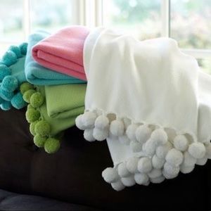 Pottery barn teen blanket